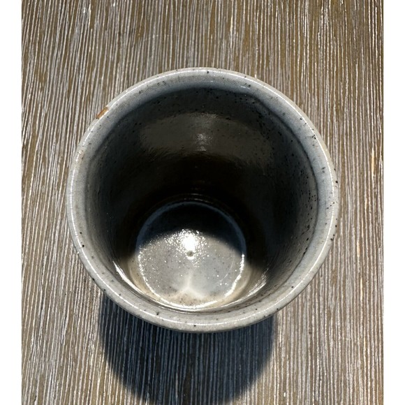 Japanese Yunomi Green Tea Cup - Gray With White Flower Blue And Brown Foliage - Picture 7 of 7